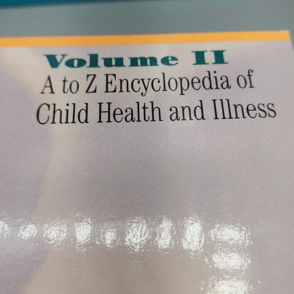 The Disney Encyclopedia of Baby & Child Care, 2 Volume Set & Slipcase Parenting